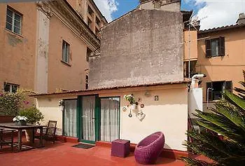 Monti - Konukevi Roma