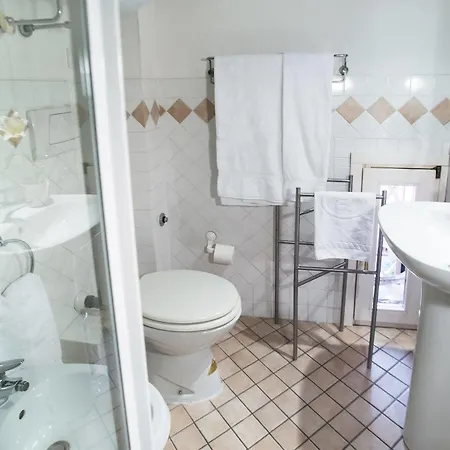 Monti - 3* ローマ