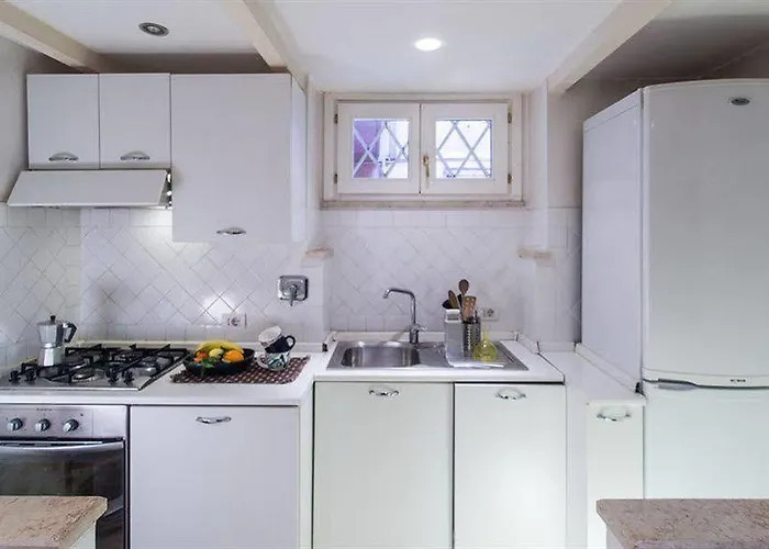 蒙蒂旅馆 招待所