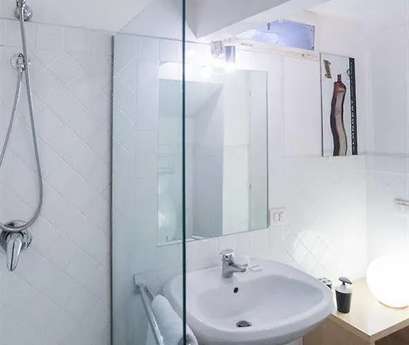 蒙蒂旅馆 招待所 罗马